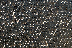 Closeup of wires inside cable on Golden Gate Bridge, San Francisco (2006).jpg