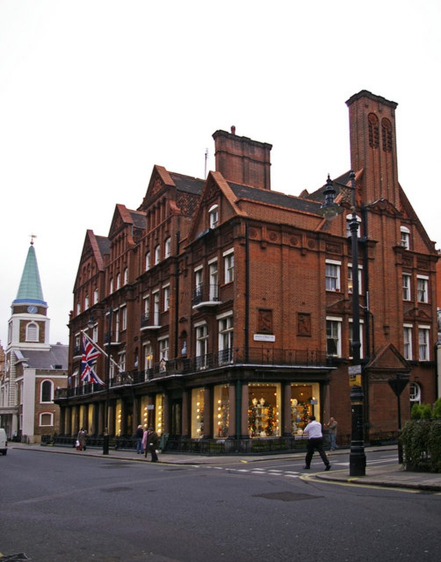 Mayfair Wiki Thereaderwiki