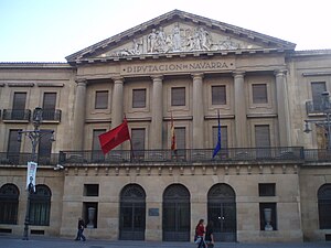 Fachada nueva del Palacio de Navarra, a oriente, hacia la Avenida de Carlos III.
