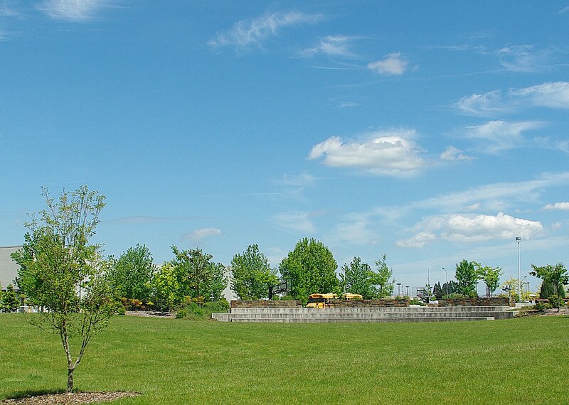 File:Dairy Creek Park Hillsboro Oregon ampitheater.JPG