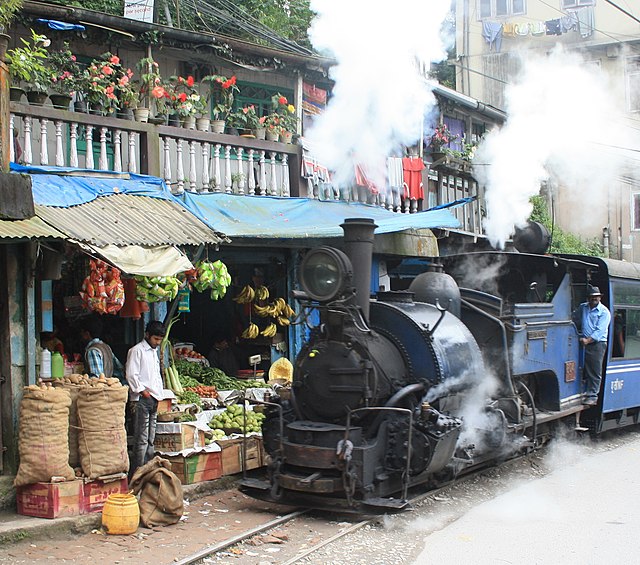 Passing a fruit shop in Darjeeling