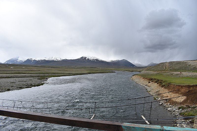 File:Deosai Plains - Bara Pani.jpg