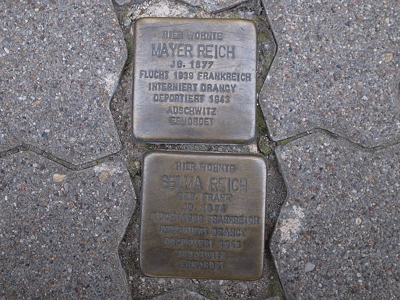 File:Dessau,Stolperstein Schlossplatz1,Mayer,Selma Reich.JPG
