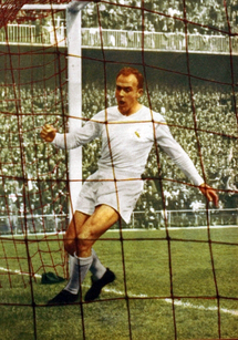Naturalised Argentine Alfredo Di Stefano was part of a dominant Real Madrid side in the 1950s Di stefano real madrid cf (cropped).png