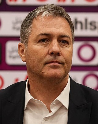 <span class="mw-page-title-main">Dragan Skočić</span> Croatian footballer and manager