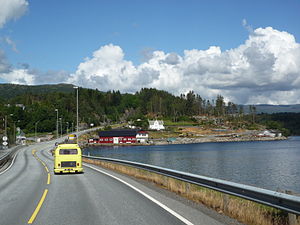 E134 Skjold Vindafjord.jpg