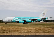 エアバスA380-800（左面）