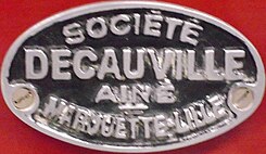 Emblem Decauville.JPG