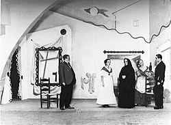 Escena de la representacion de bodas de sangre en el teatro principal palace barcelona 22 noviembre 1935.jpg