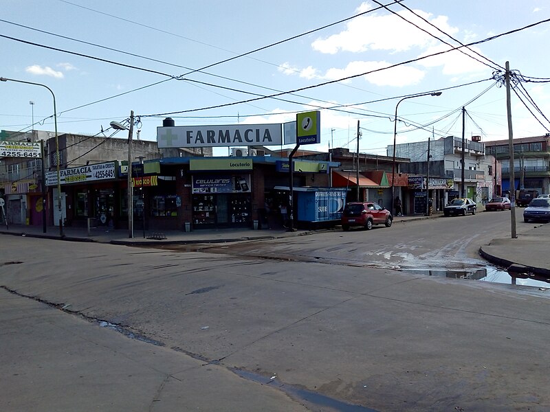 File:Esquina Gobernador A Costa.jpg