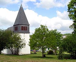 Evangelische Kirche Ohlweier 20040523.jpg