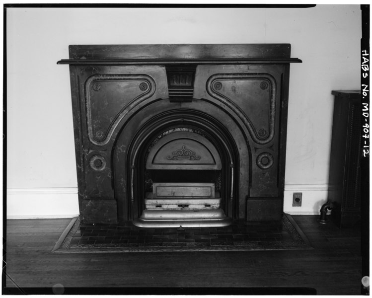 File:FIRST FLOOR, DINING ROOM FIREPLACE DETAIL, LOOKING WEST - Dr. James Marshall Price House, 39 West Main Street, Frostburg, Allegany County, MD HABS MD,1-FROSB,2-12.tif