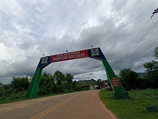 <span class="mw-page-title-main">Fronteira dos Vales</span> Brazilian municipality in Minas Gerais