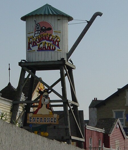 Frontierland entrance sign 2005