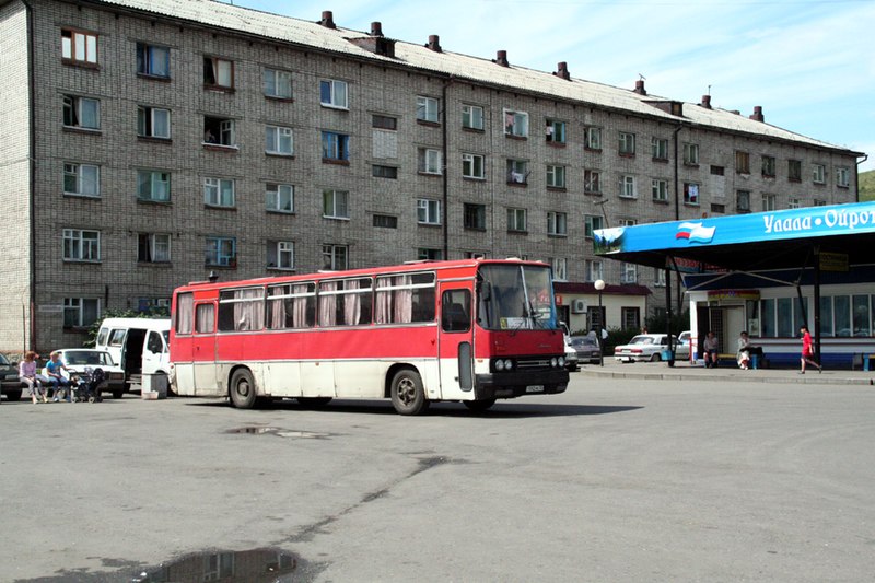 File:Gorno-altajsk 03 bus-station.jpg