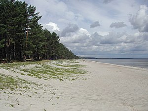 Pláž mezi Jūrmala a Engure