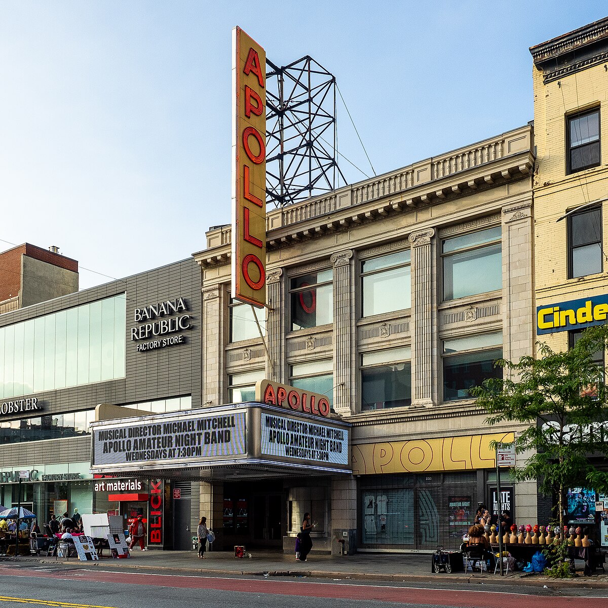 Apollo Theater - Wikipedia