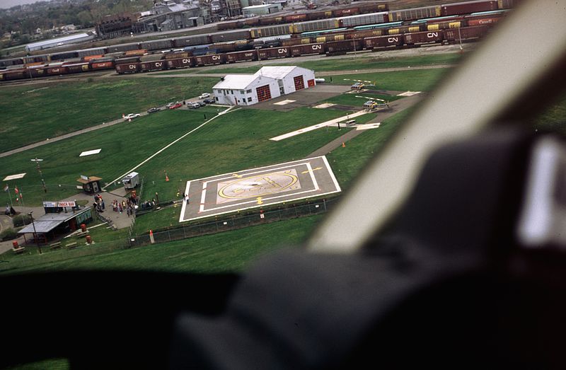 File:Heliport Niagara Falls Ontario.jpg