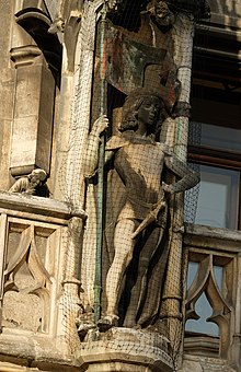 Statue of Adolf, Duke of Bavaria at the New Town Hall (Munich) Herzog Adolf Figur Sudansicht Figur Rathaus Munchen.jpg