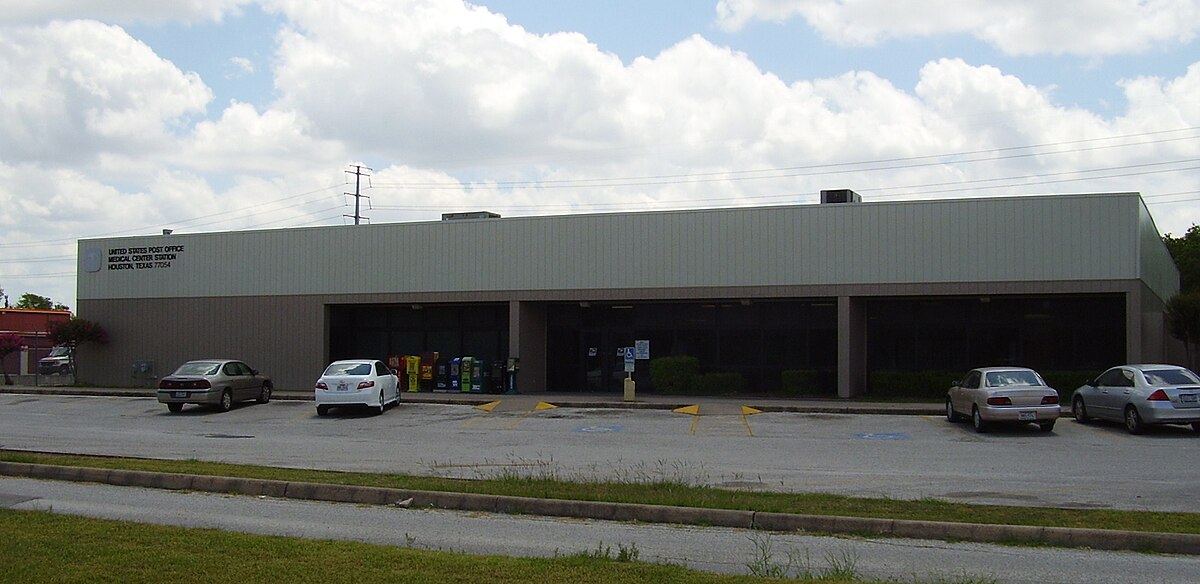 Station post. Memorial Hermann–Texas Medical Center.