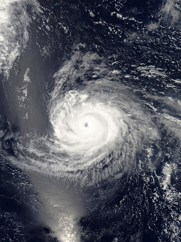 Ioke at its record peak intensity west of the Hawaiian Islands on August 24