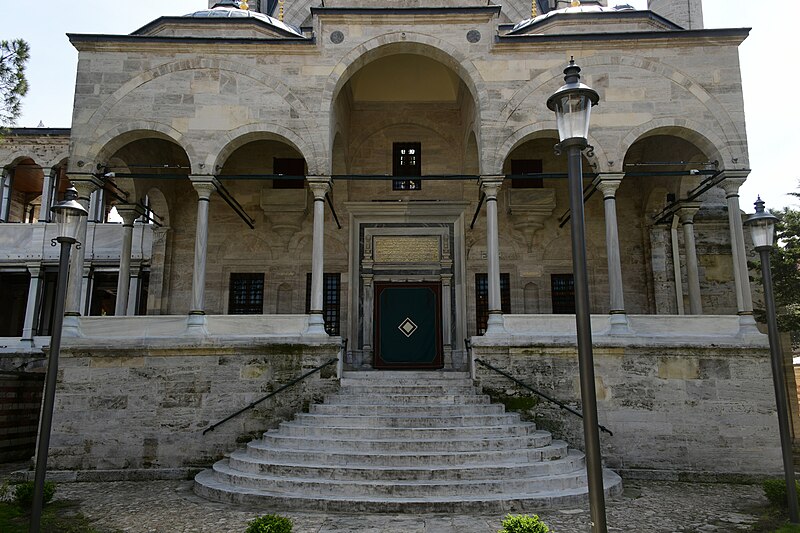 File:Istanbul Ayazma Mosque entrance to mosque 3366.jpg