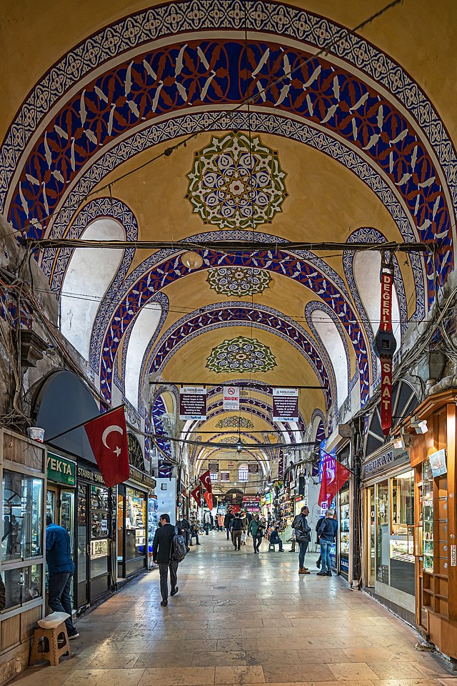 Grand Bazaar, Istanbul, One of the many hallways in the Gra…