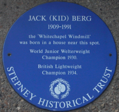 Jack-Berg-blue-plaque.png