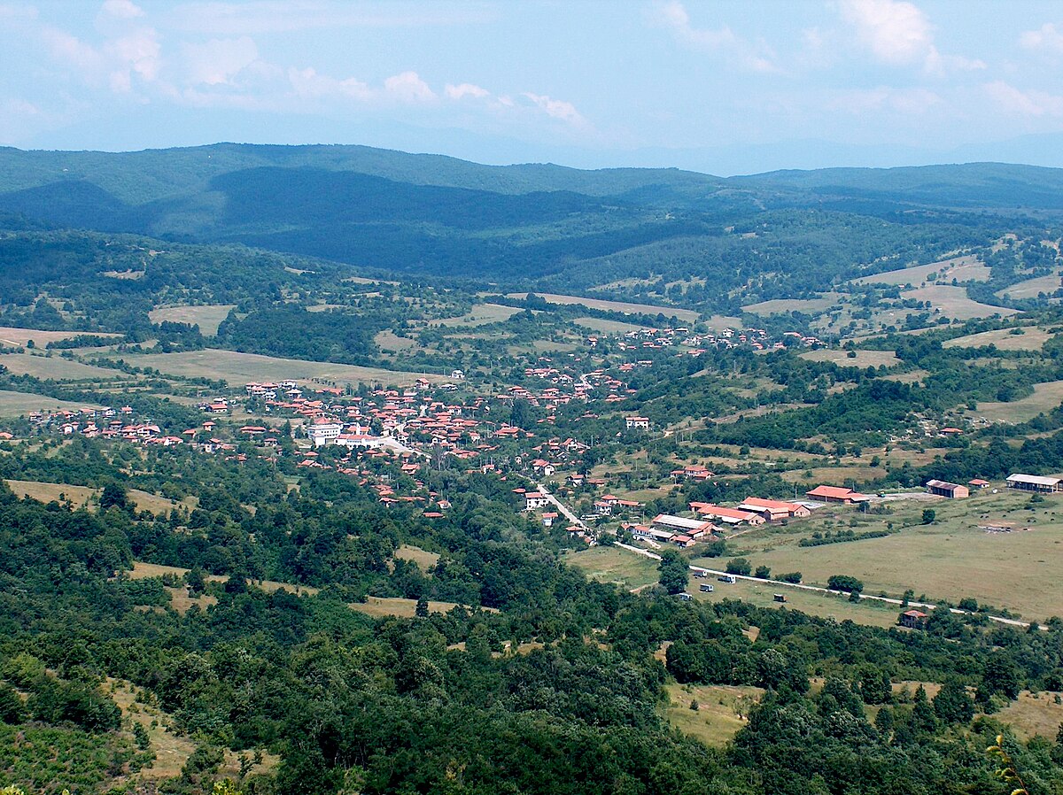 Сел е. Село Казанки Крым. Казанки село. Старозагорская область Болгария. Фото села Казанки в Крыму.