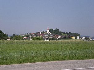 Kirchberg above the Danube