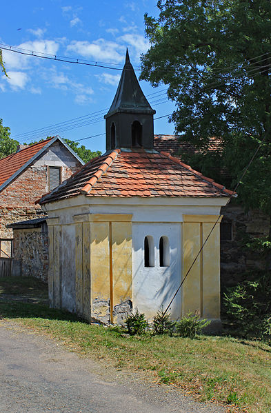 Soubor:Kluky, Pucheř, chapel.jpg