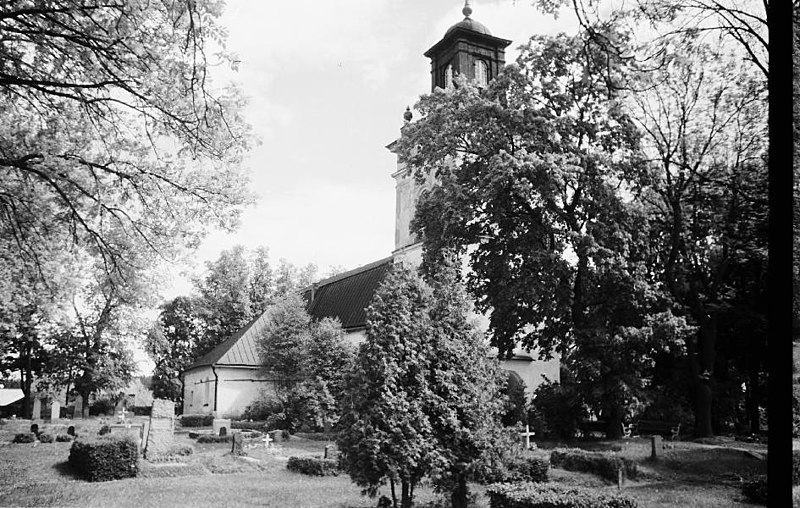 File:Kolbäcks kyrka - KMB - 16001000024150.jpg