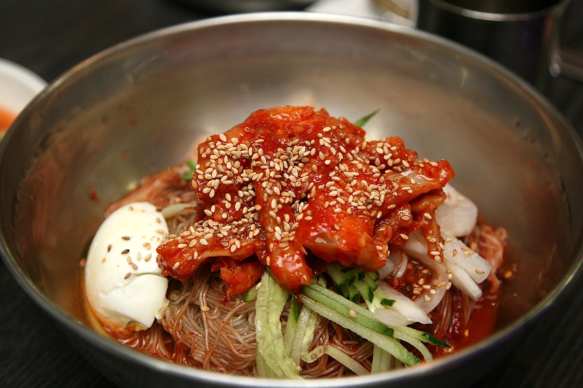 Naengmyeon - Wikipedia