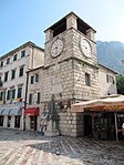 Klocktornet i staden Kotor