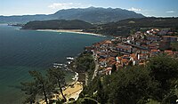 Vista de Llastres des del mirador del far.