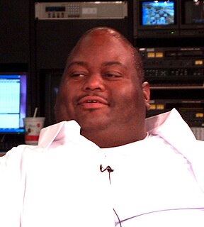 Lavell Crawford American comedian and actor
