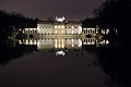 Dieser Palast in Warschau ist genau achsen-symmetrisch.