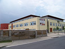 A Libuš campus a két iskola egyesítése előtt