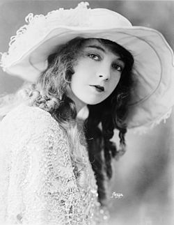Lillian Gish 1921-ben
