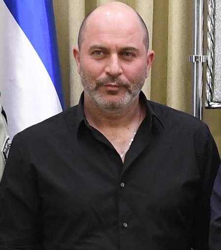 Lior Raz, February 2018 (4847) (cropped).jpg