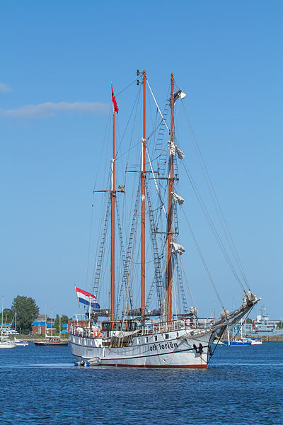 File:Loth Lorien-Eckernfoerde.jpg