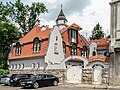 Zwei Wirtschaftsgebäude und Reste einer Villa sowie Reste der Einfriedung, ehemals auch Villengarten