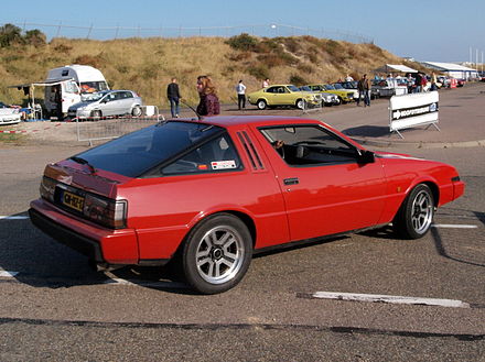 Rear view of earlier, narrow-bodied Starion