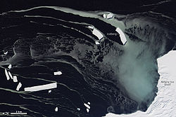 Mackenzie Bay - Antarktida.jpg