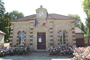 Mairie de Villette dans les Yvelines le 17 juin 2015 - 2.jpg