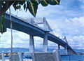 Le pont Marcelo Fernan vu de Mactan