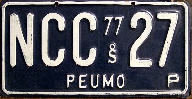 File:Matrícula automovilística Chile 1977 Peumo NCC§27 Flickr - woody1778a.jpg