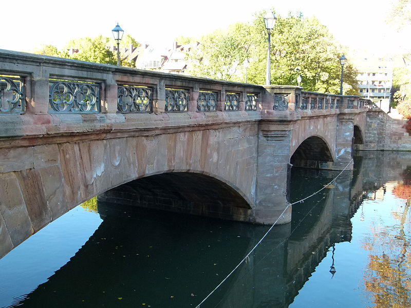 File:Maxbrücke Nürnberg 02.JPG