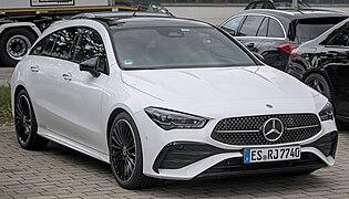 Mercedes-Benz X118 (2023) - right front view