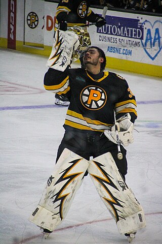 <span class="mw-page-title-main">Michael DiPietro</span> Canadian ice hockey player